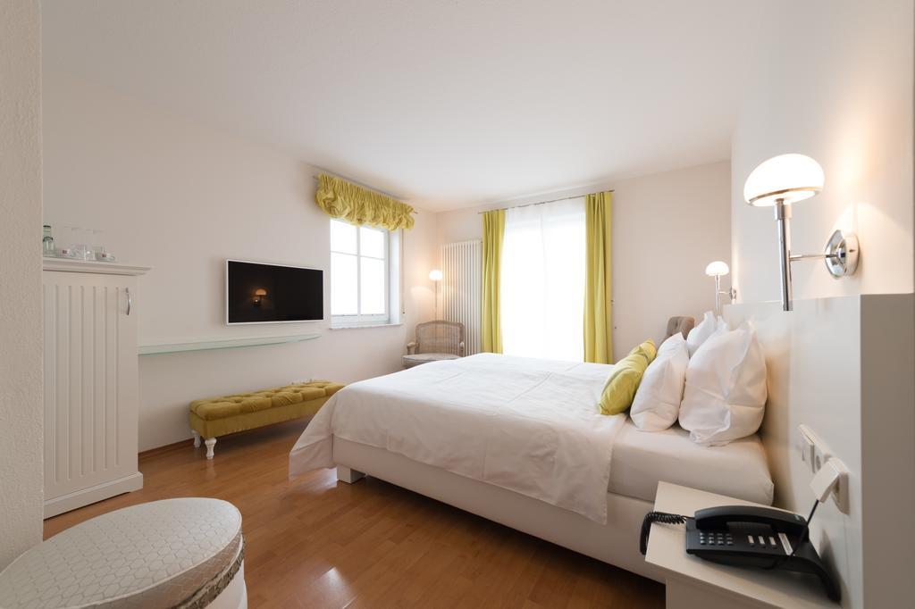 Hotel Villa Seeschau - Adults Only Meersburg Room photo